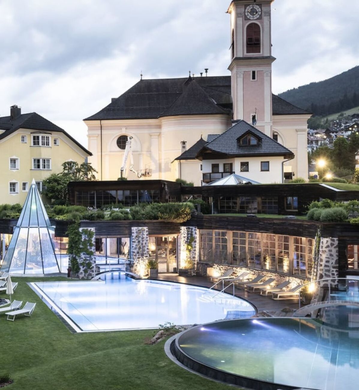 Hotel Adler Dolomiti Spa & Resort ***** in St. Ulrich
